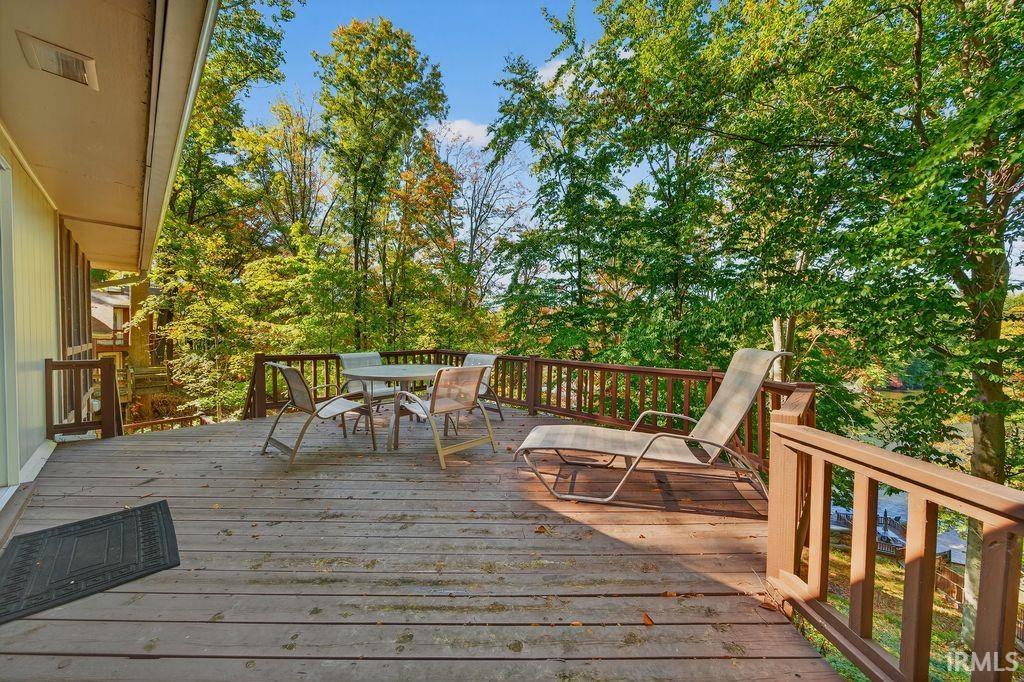 2160 South Ridgeview Road Logansport, IN 46947 - Photo 2 of 34