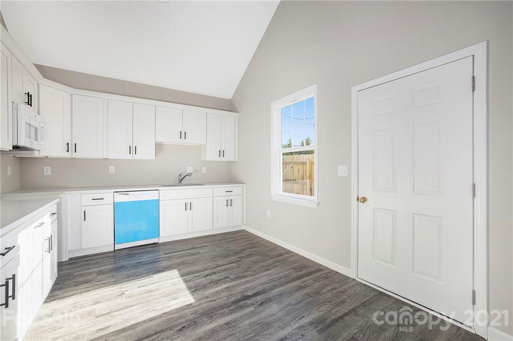 108 West Ridge Street Gastonia, NC 28052 - Photo 5 of 19 Gallery Image 5