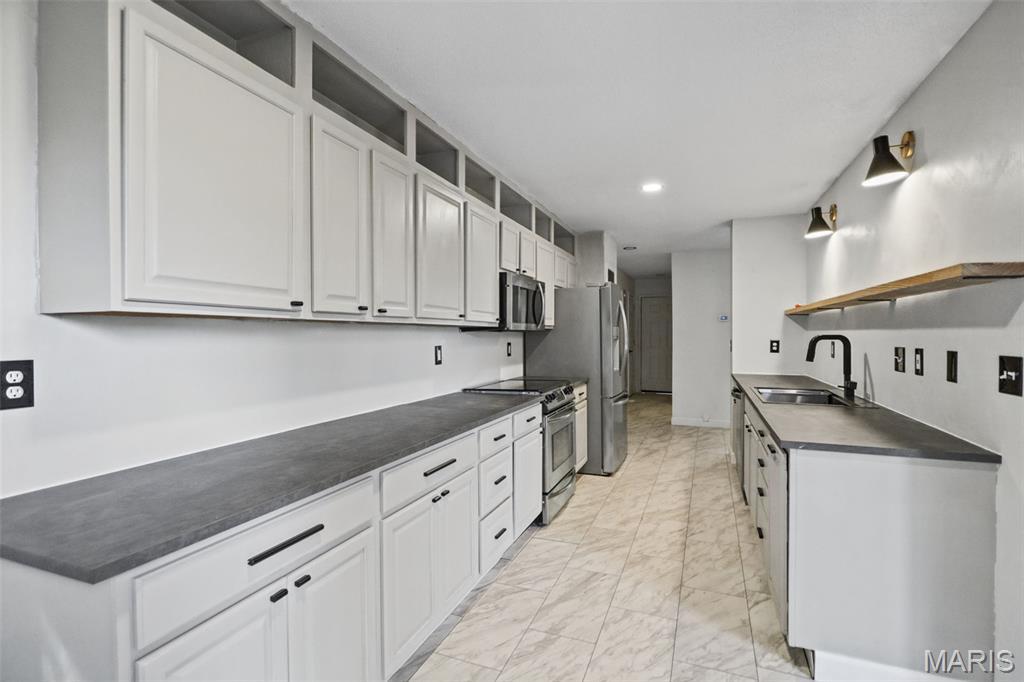 3240 Hunters Way Belleville, IL 62221 - Photo 22 of 46 Gallery Image 22