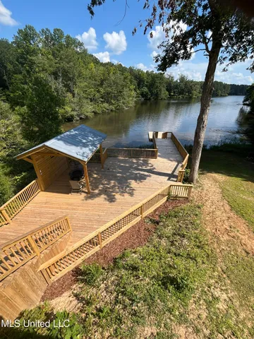 $385,000 | 2881 Cr 424 Ripley Ms 38663, Ripley, MS 38663