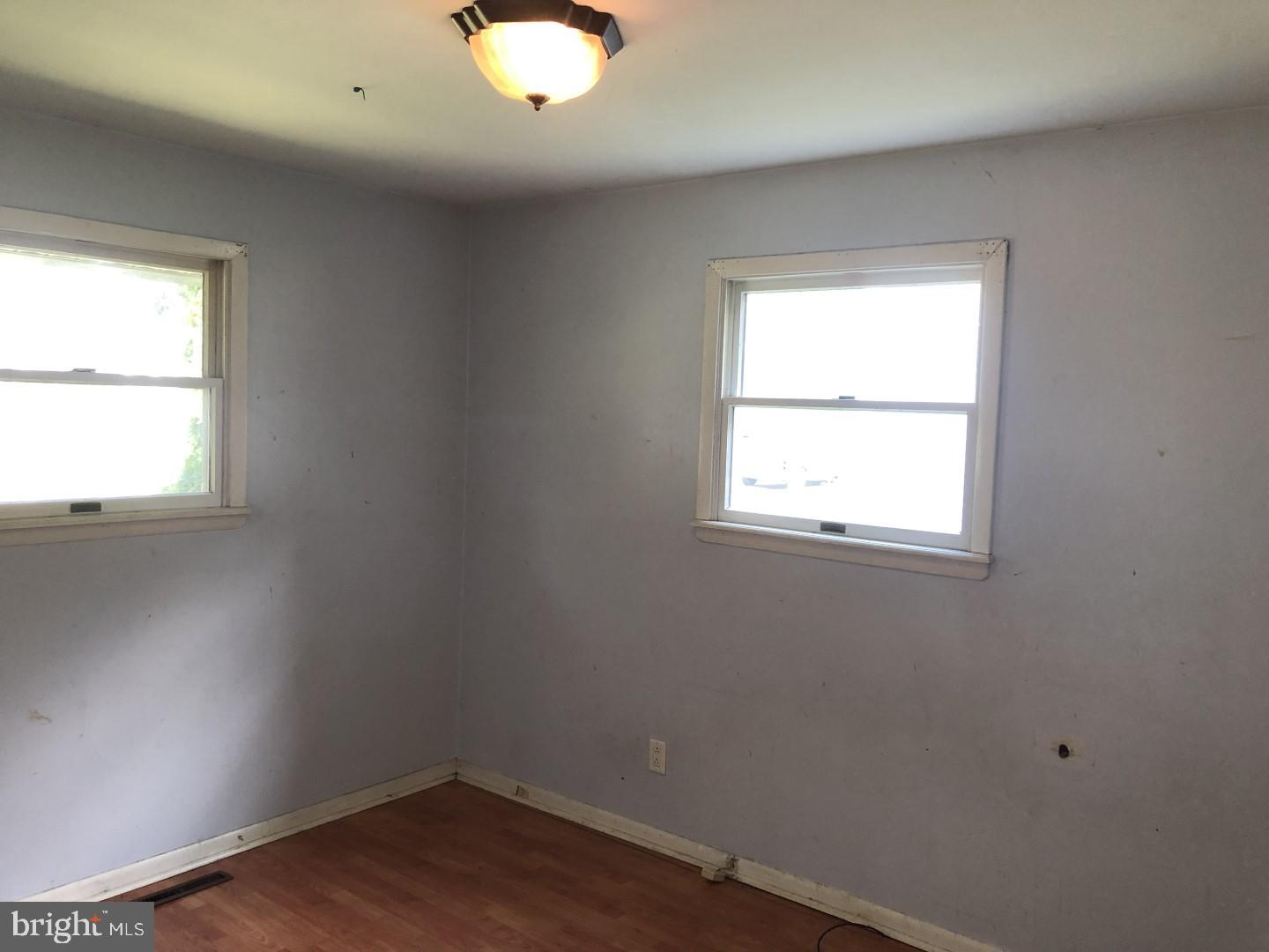 430 Alexander Avenue Maple Shade, NJ 08052 - Photo 10 of 23 Gallery Image 10