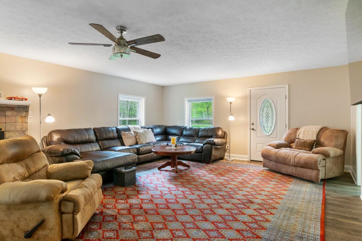 6701 Owens Road Radford, VA 24141 - Photo 24 of 93 24