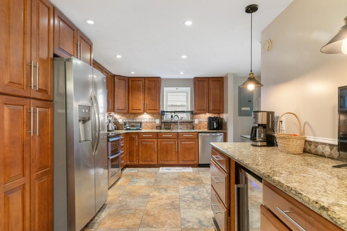 6701 Owens Road Radford, VA 24141 - Photo 35 of 93 35