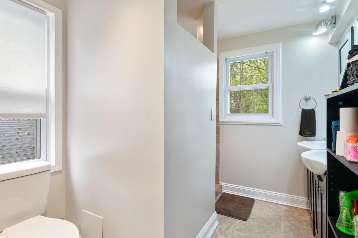 6701 Owens Road Radford, VA 24141 - Photo 48 of 93 48