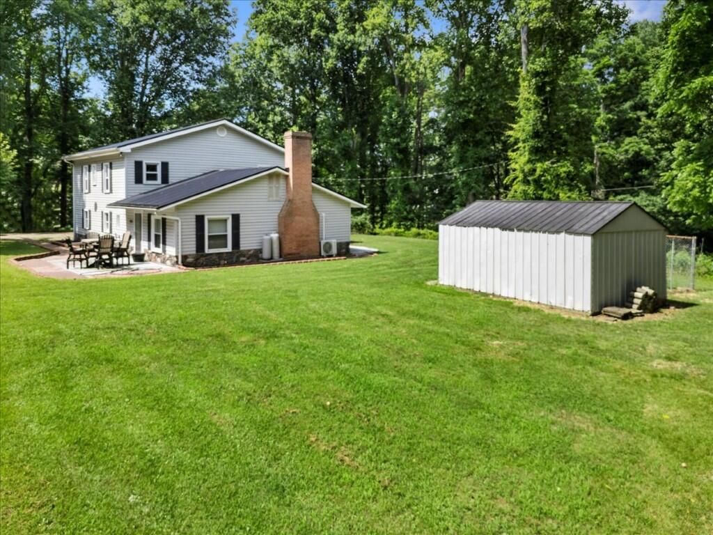 6701 Owens Road Radford, VA 24141 - Photo 9 of 93 9