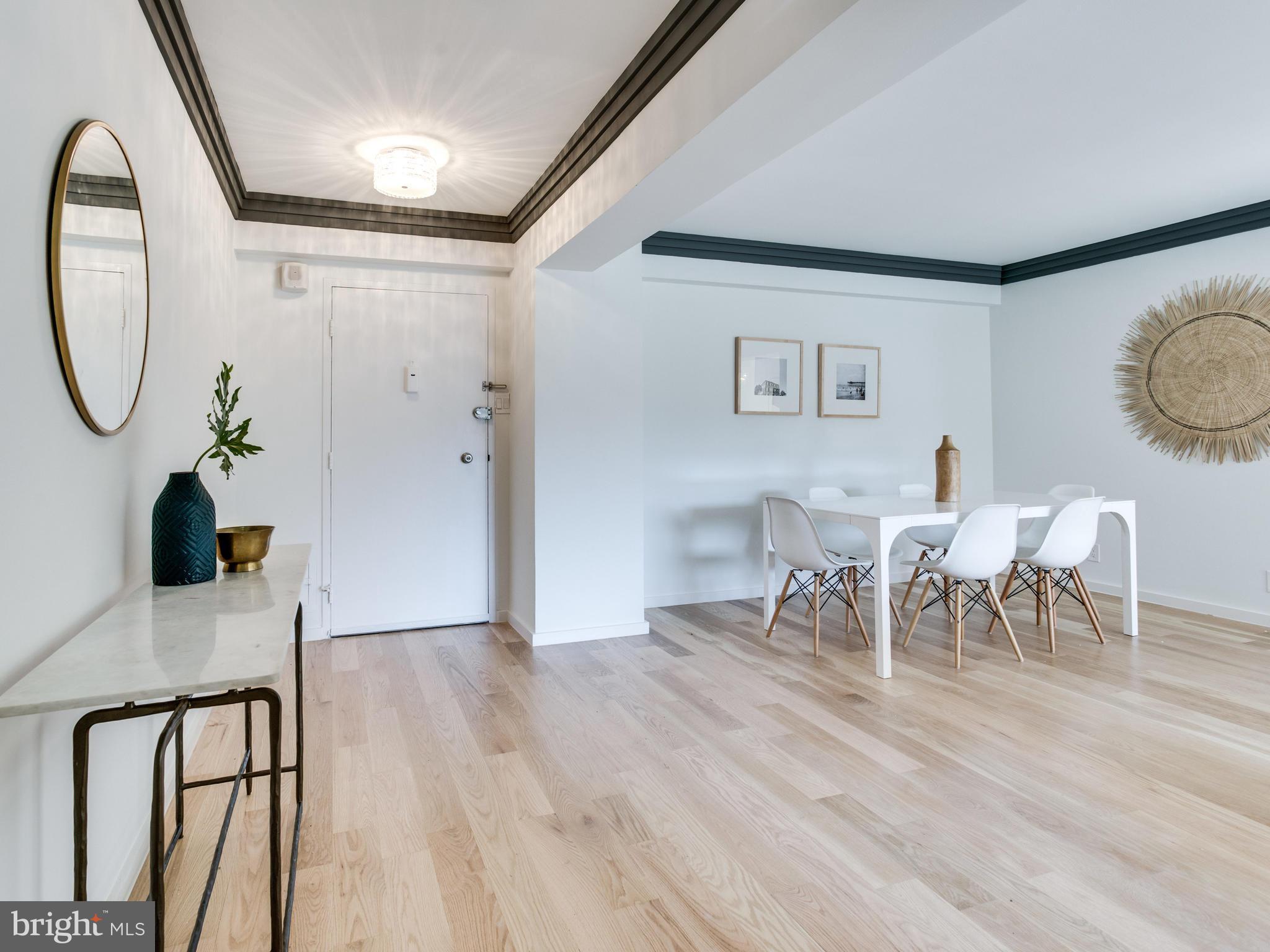 4201 Cathedral Avenue Northwest, Unit 322W Washington, DC 20016 - Photo 2 of 22 Interior (General)