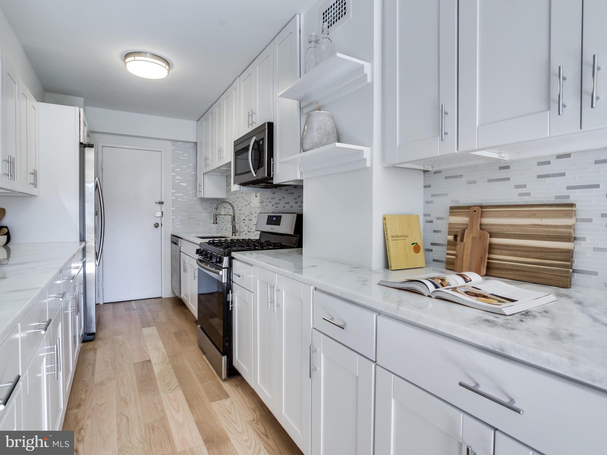 4201 Cathedral Avenue Northwest, Unit 322W Washington, DC 20016 - Photo 14 of 22 Kitchen
