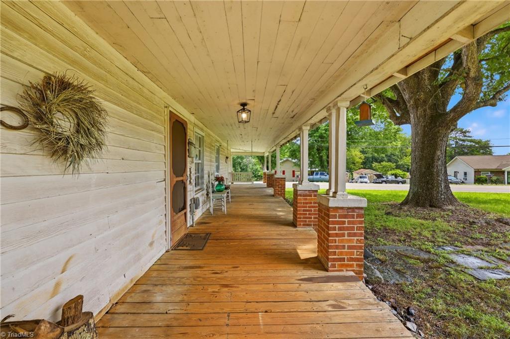 985 Traphill Road Hays, NC 28635 - Photo 6 of 49 Gallery Image 6
