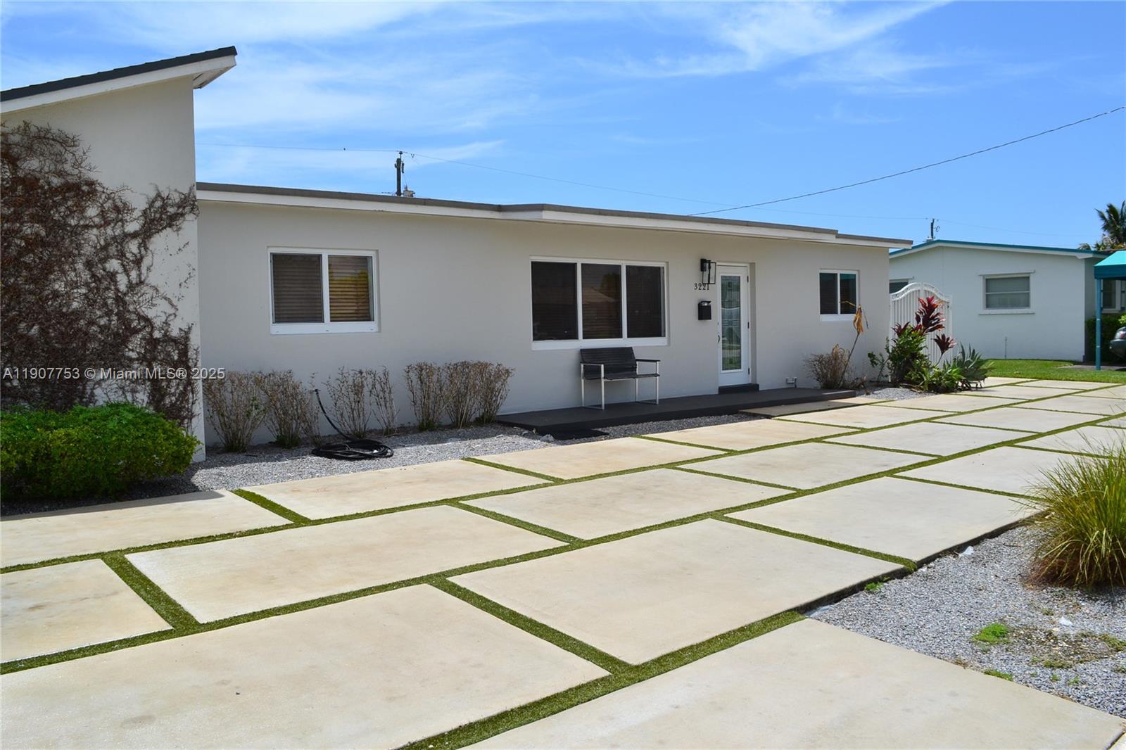 a house view with a outdoor space