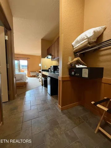 $499,000 | 1424 Old Knoxville Highway, Sevierville, TN 37876