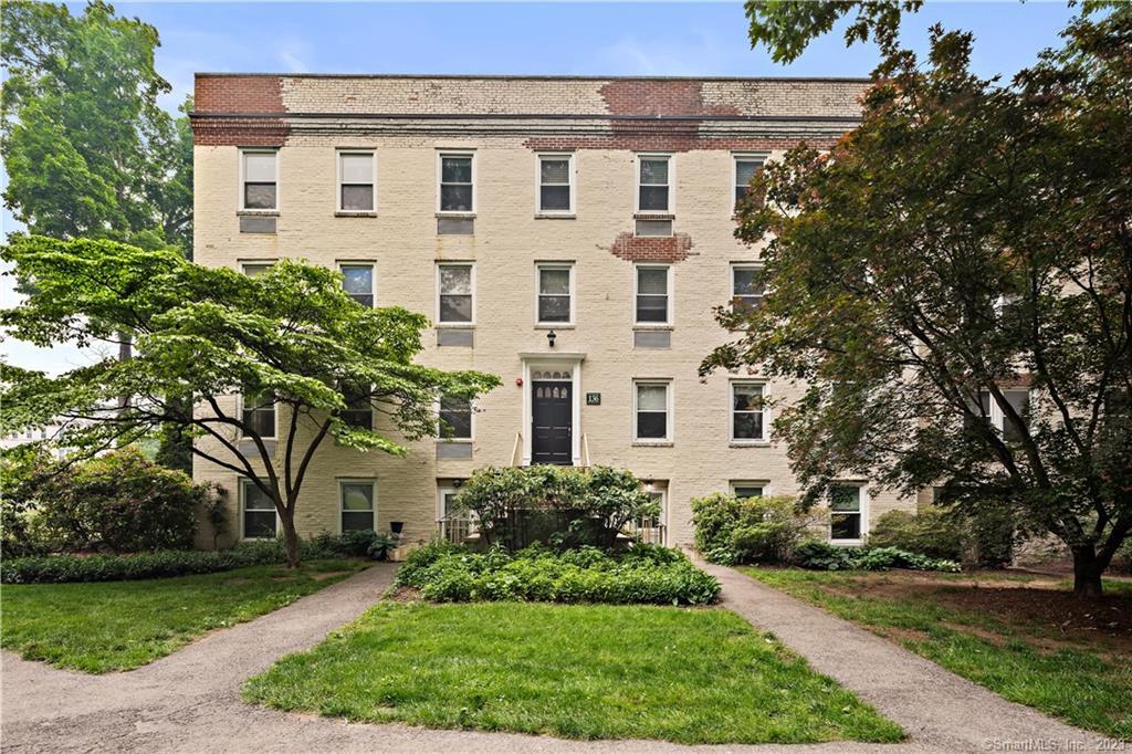 Welcome to the most highly-coveted location in Stamford, 136 Woodside Green