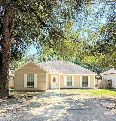 $1,700 | Undisclosed Address, Slidell, LA 70461