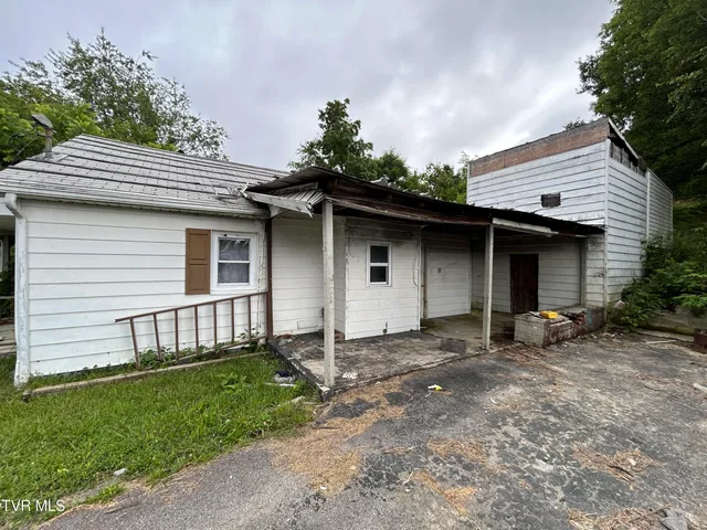 $59,900 | 531 Mullins Street Northwest, Wise, VA 24293