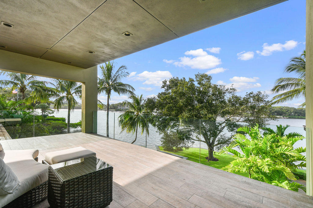 5511 River Cove Jupiter, FL 33458 - Photo 19 of 37 5511RiverCove_54