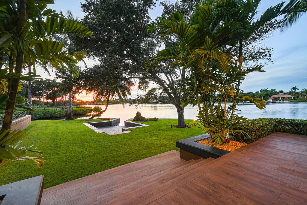 5511 River Cove Jupiter, FL 33458 - Photo 28 of 37 5511RiverCoveTwilight_24