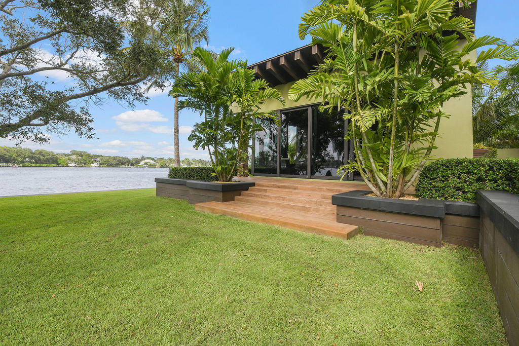 5511 River Cove Jupiter, FL 33458 - Photo 32 of 37 5511RiverCove_84