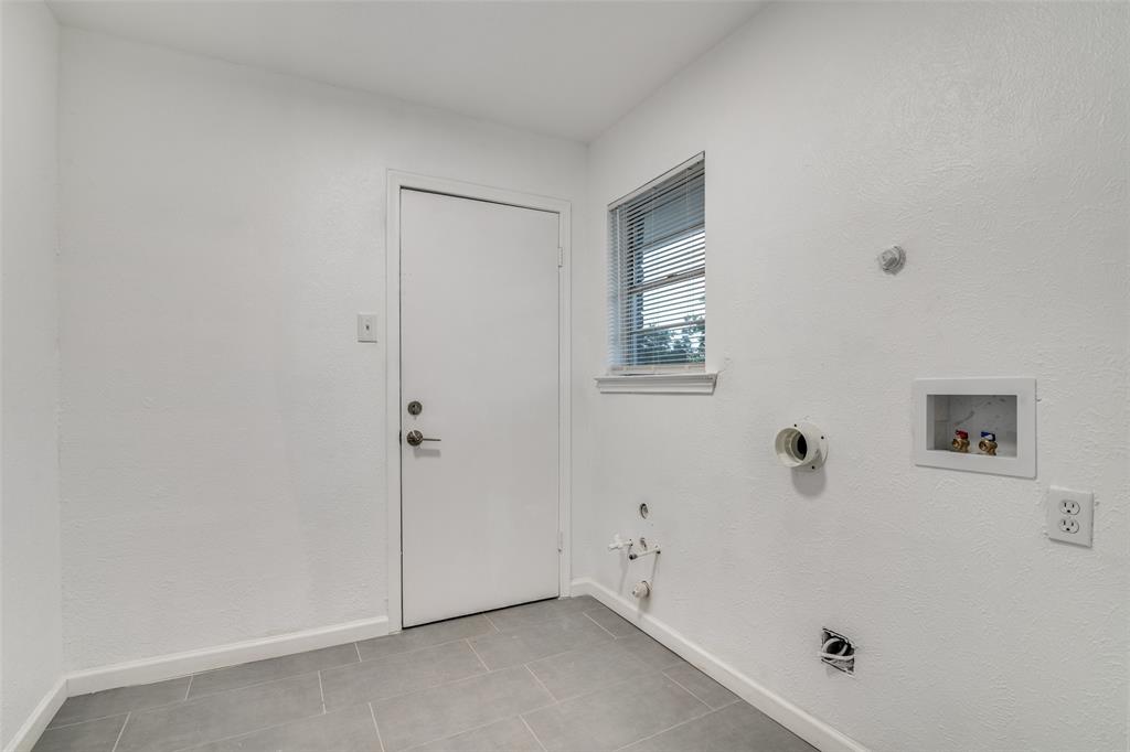 3308 Ranch Drive Garland, TX 75041 - Photo 16 of 25 a view of small space