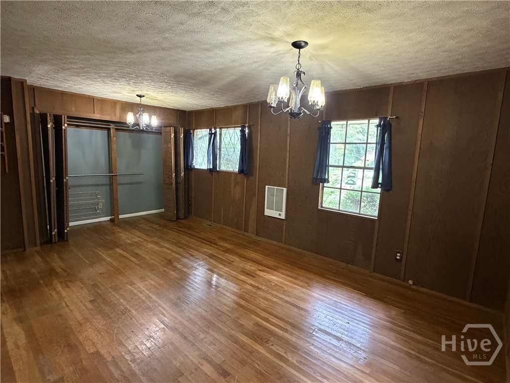 1054 College Station Road Athens, GA 30605 - Photo 6 of 16 Primary Bedroom (left)