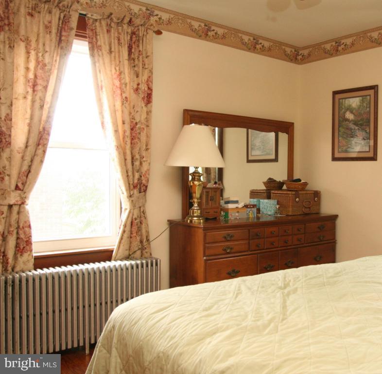 41 Church Street Lititz, PA 17543 - Photo 10 of 17