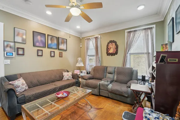 $950,000 | 39 North 10th Avenue, Mount Vernon, NY 10550