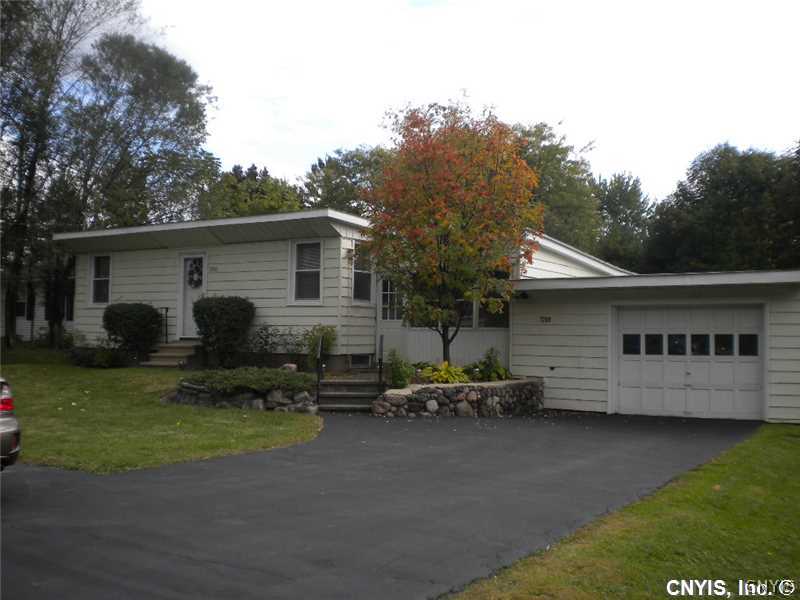 7208 Manlius Center Road Manlius, NY 13057 - Photo 1 of 1 Exterior Front