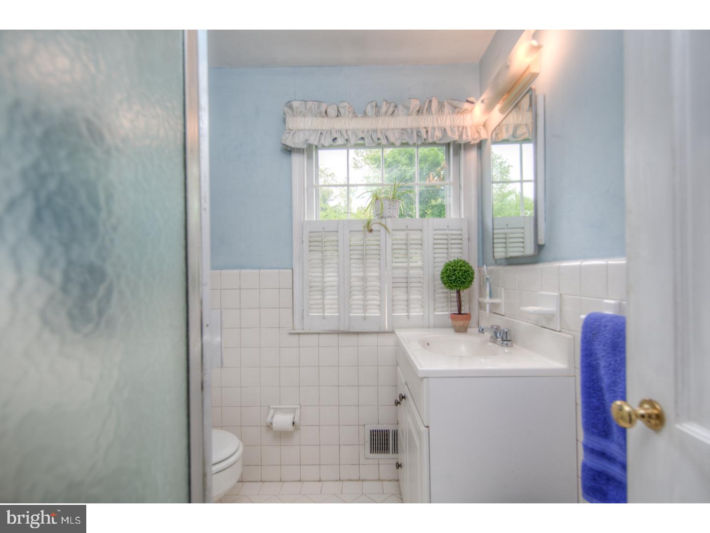 764 Worthington Road Wayne, PA 19087 - Photo 15 of 25 Master Bathroom