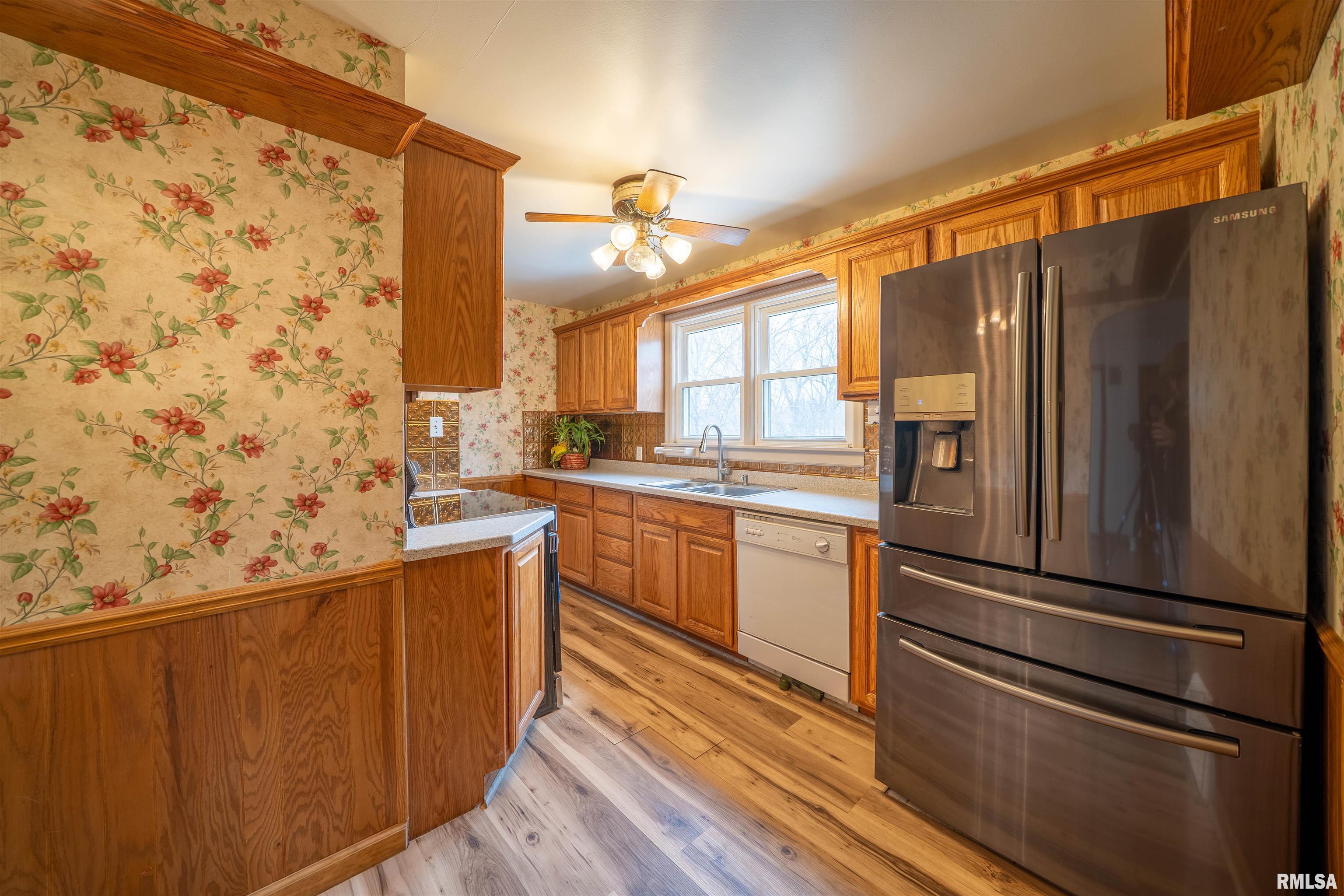 5227 West Monroe Road Peoria, IL 61607 - Photo 11 of 43 Gallery Image 11
