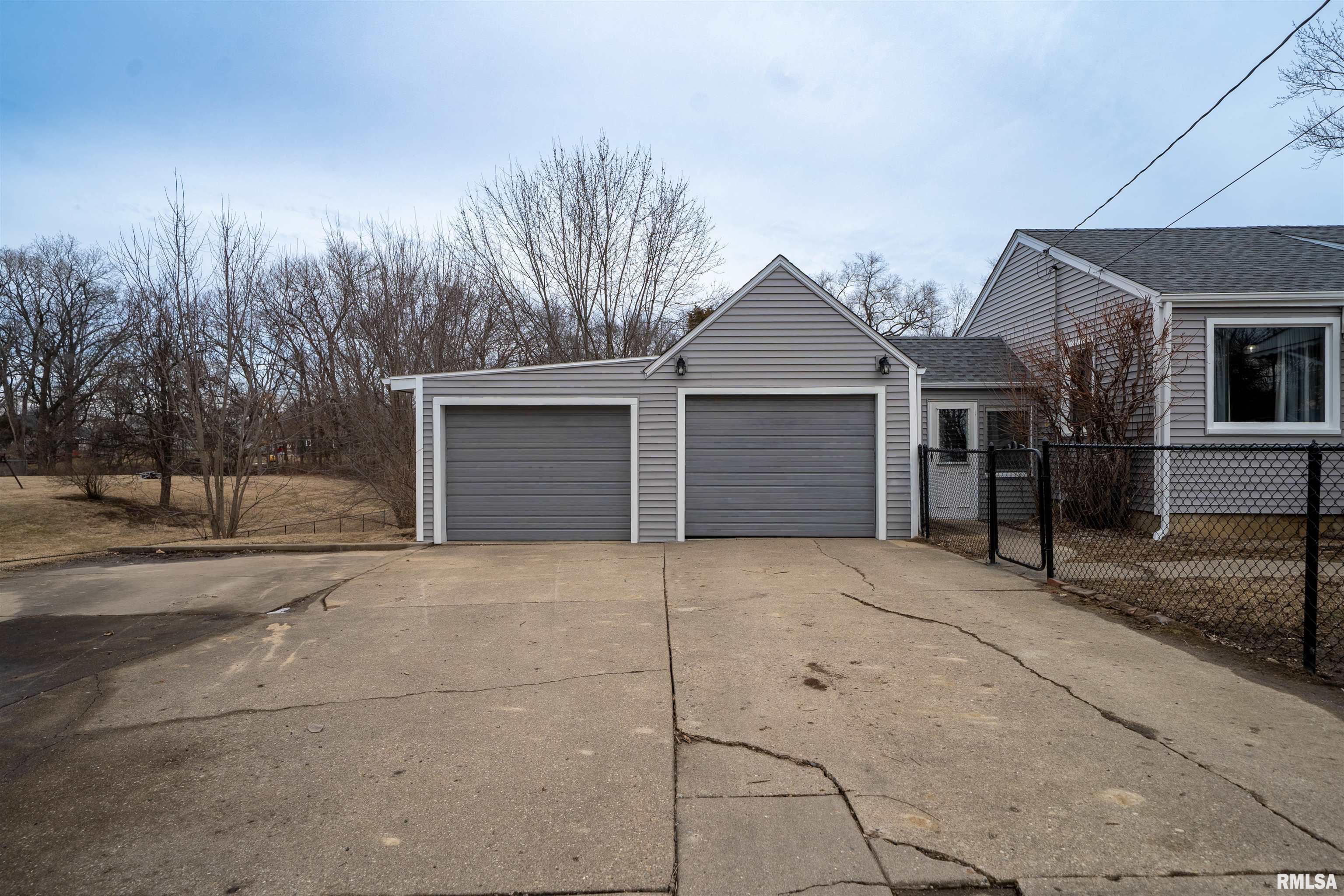 5227 West Monroe Road Peoria, IL 61607 - Photo 35 of 43 Gallery Image 35