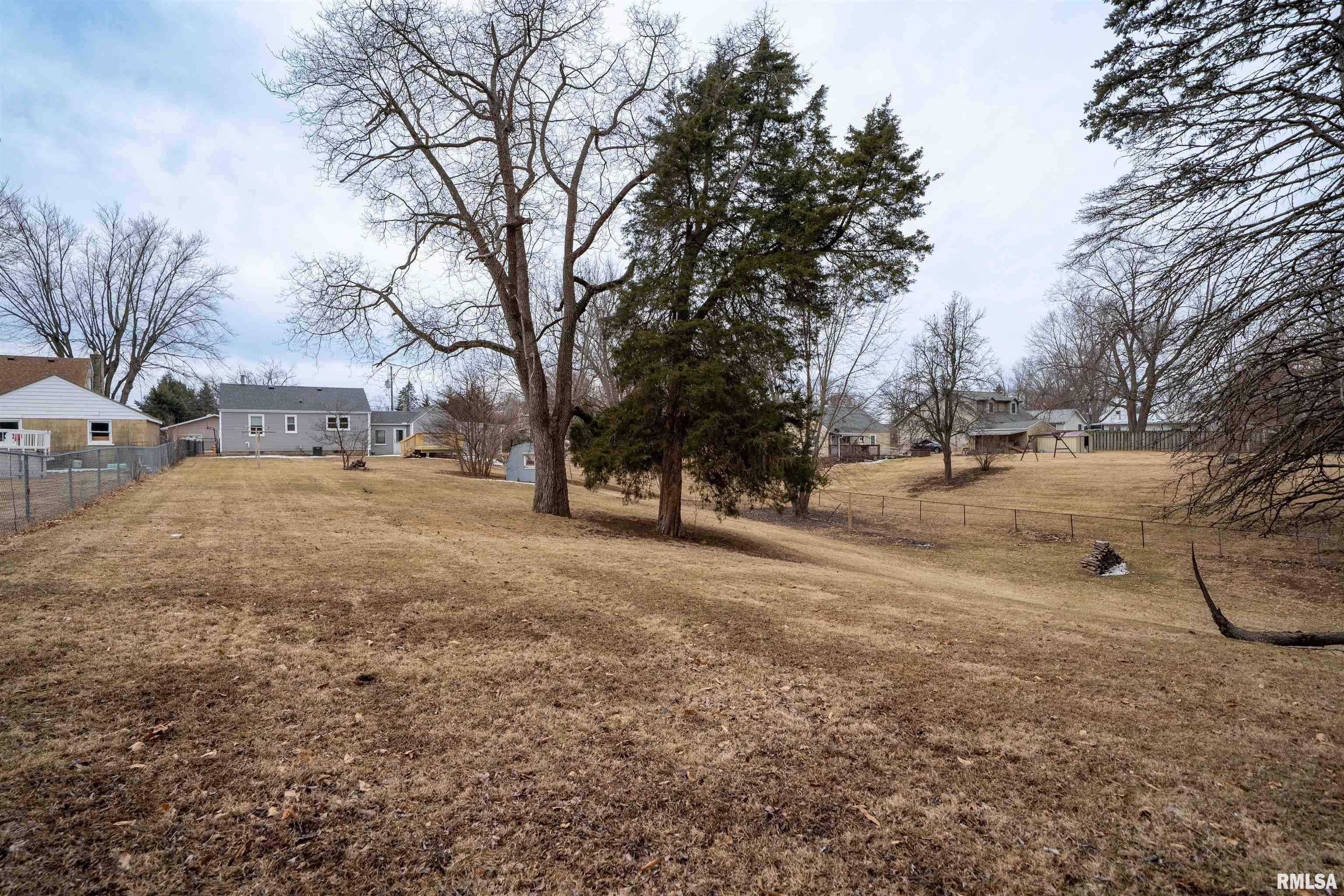 5227 West Monroe Road Peoria, IL 61607 - Photo 40 of 43 Gallery Image 40