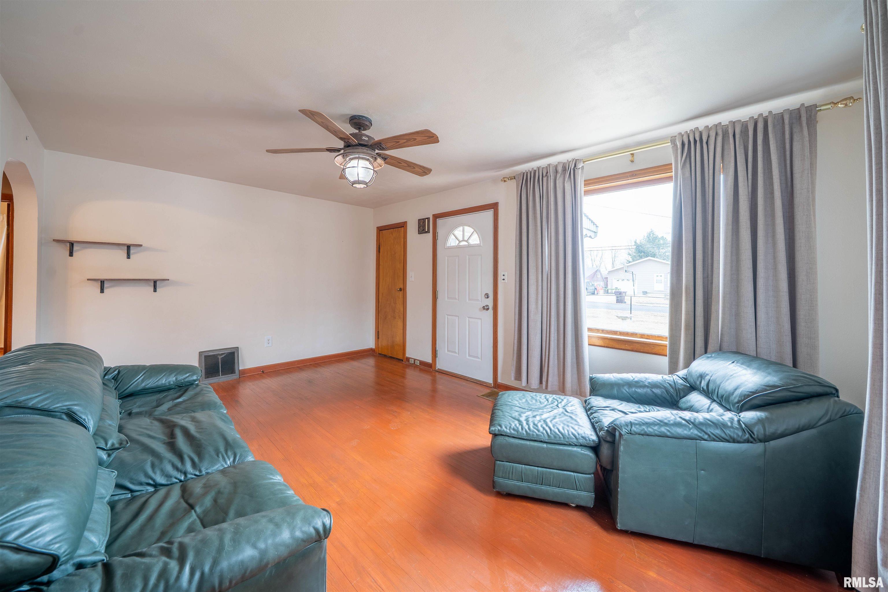 5227 West Monroe Road Peoria, IL 61607 - Photo 6 of 43 Gallery Image 6