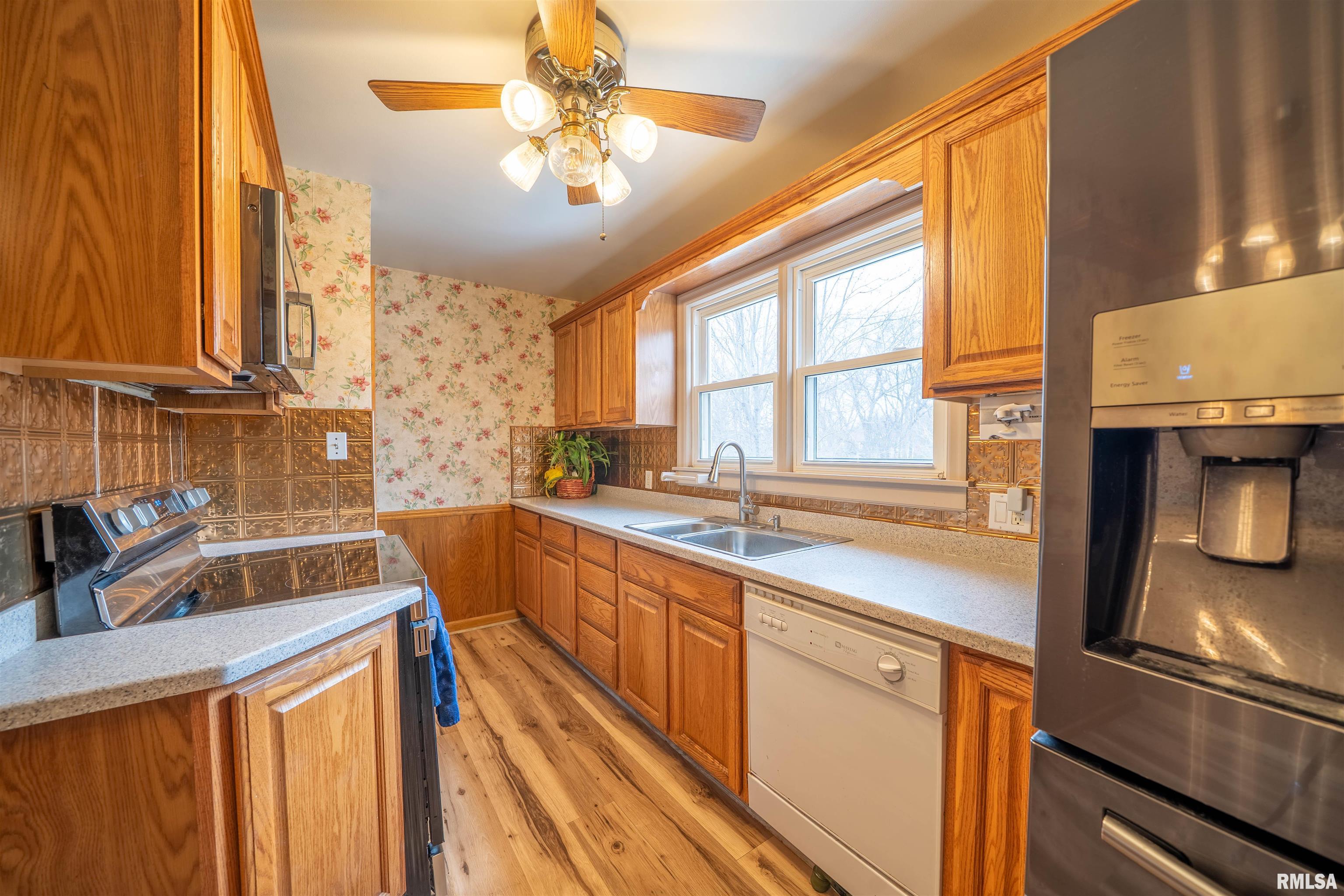 5227 West Monroe Road Peoria, IL 61607 - Photo 8 of 43 Gallery Image 8
