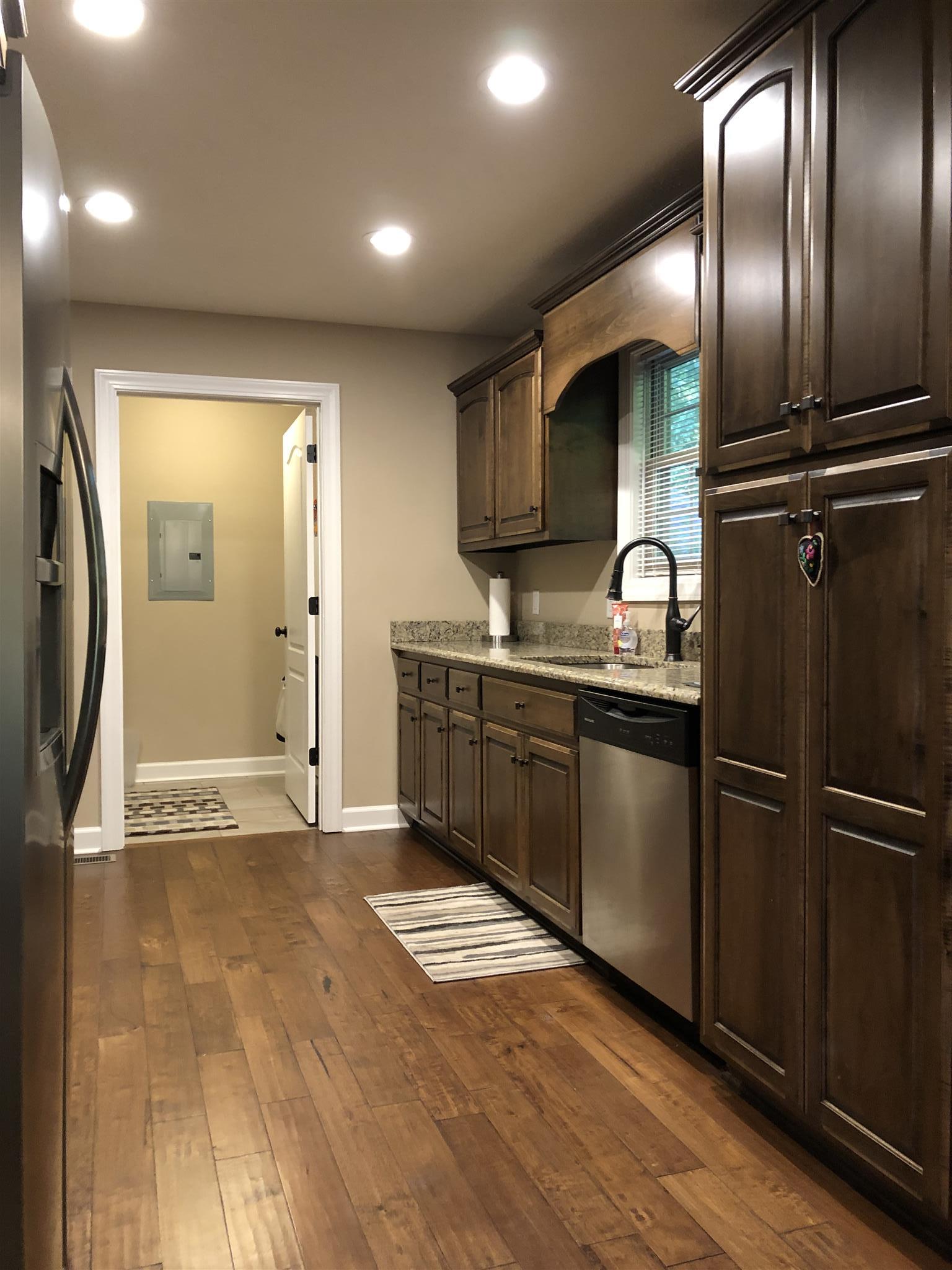 1154 Mt Vernon Road Bethpage, TN 37022 - Photo 6 of 30 Gallery Image 6