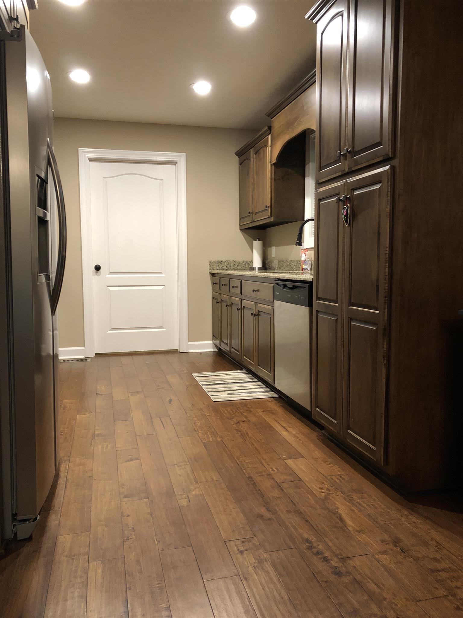 1154 Mt Vernon Road Bethpage, TN 37022 - Photo 9 of 30 Gallery Image 9