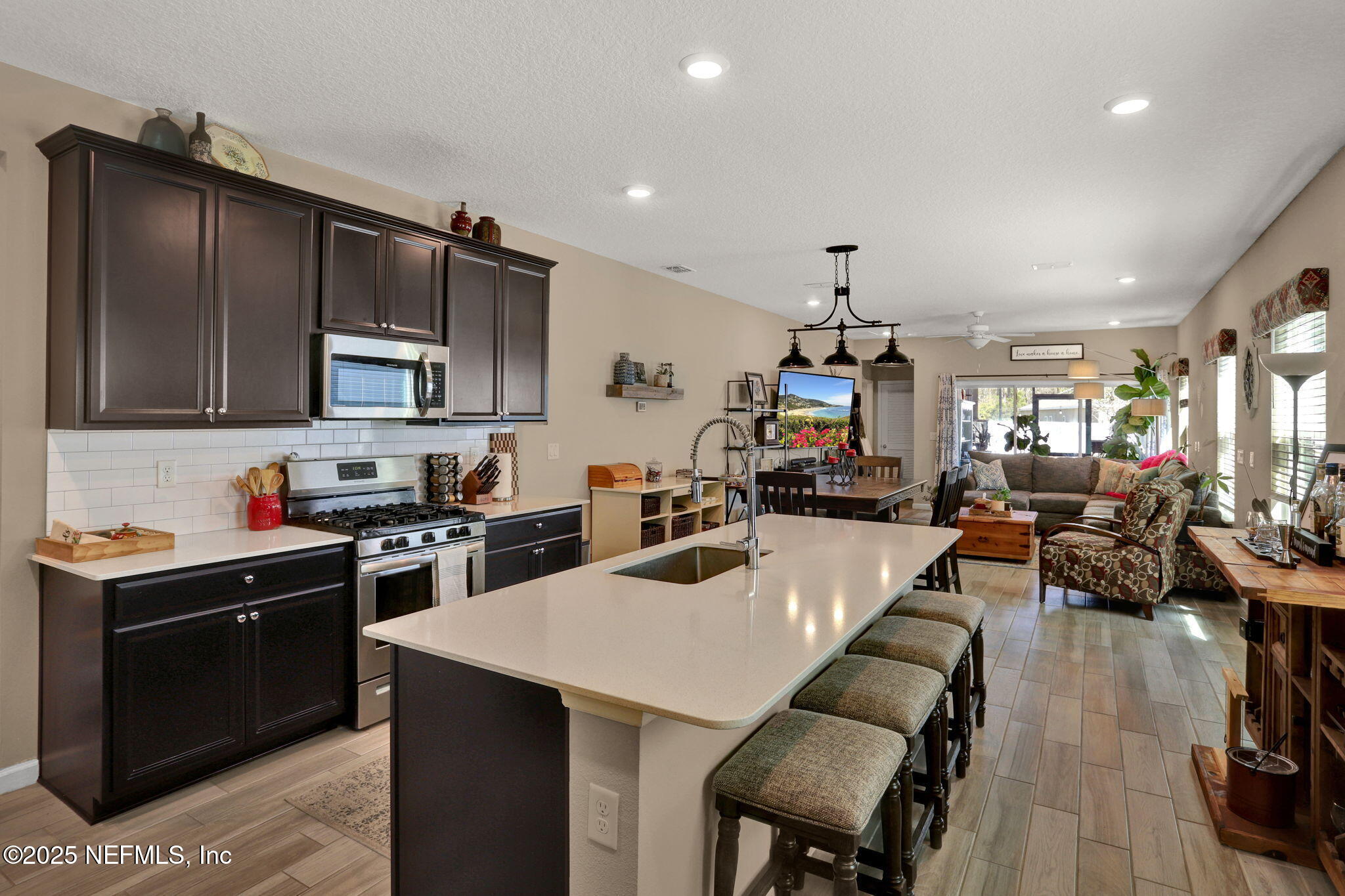 114 Crystal Crest Lane St. Augustine, FL 32095 - Photo 2 of 23 15-web-or-mls-IMG_5501