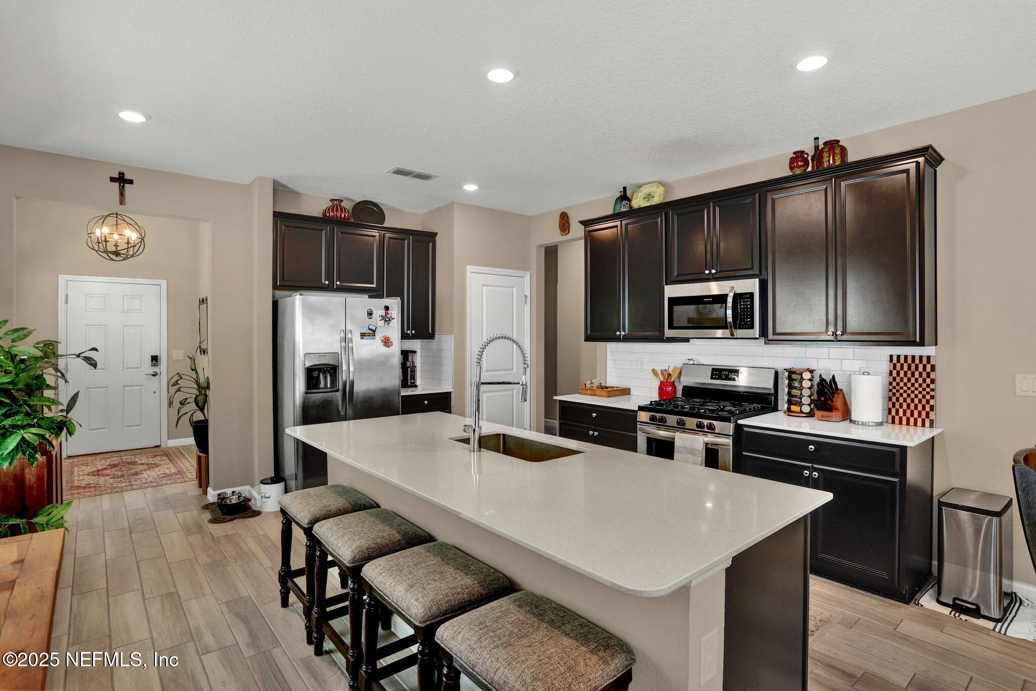 114 Crystal Crest Lane St. Augustine, FL 32095 - Photo 3 of 23 14-web-or-mls-IMG_5496