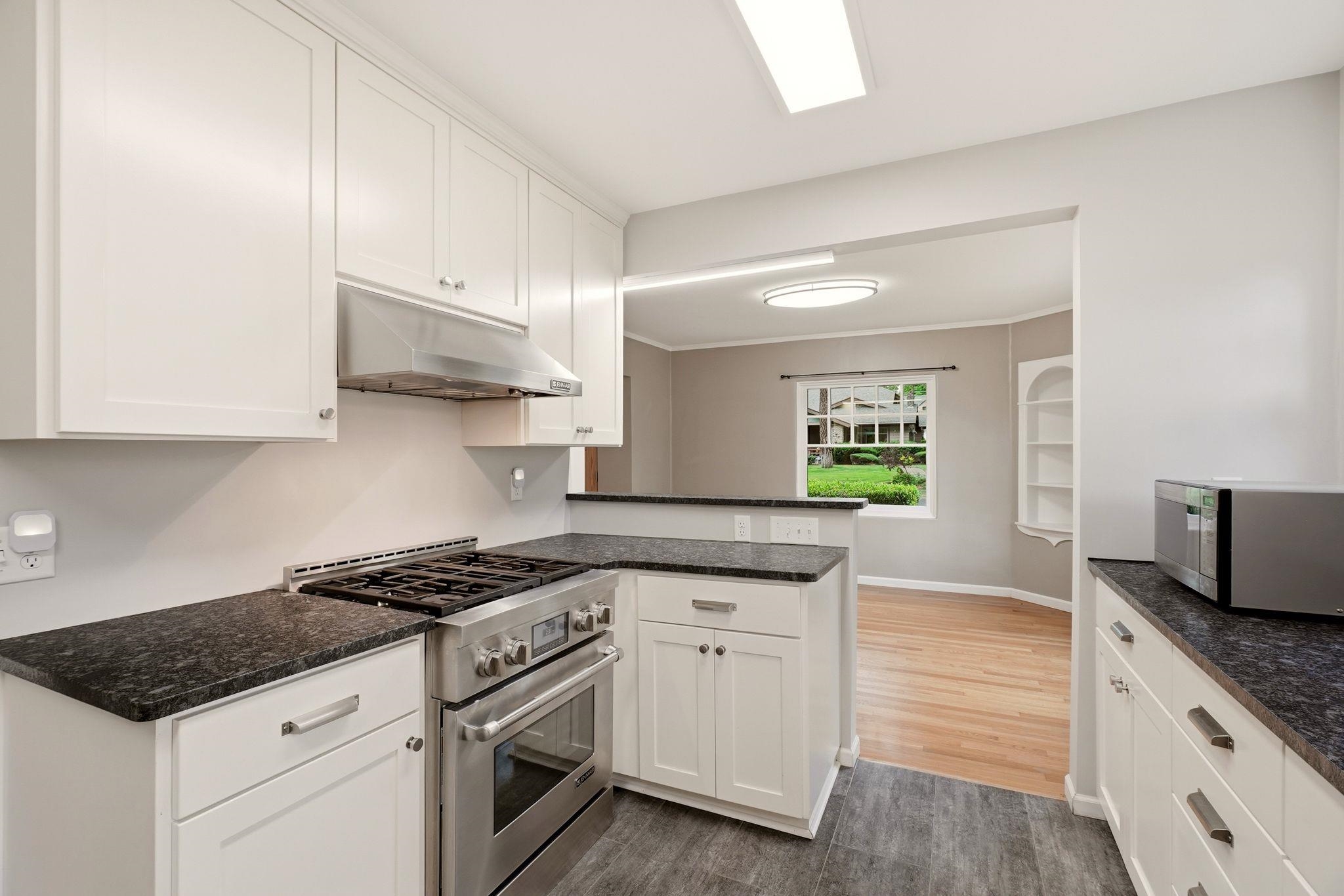 532 West 25th Avenue Spokane, WA 99203 - Photo 11 of 45