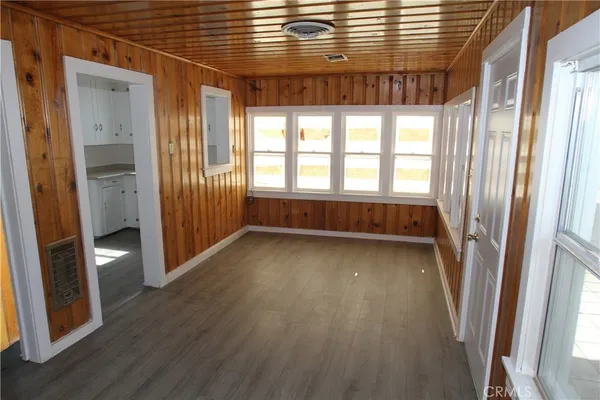 $1,200 | 412 D Street, Needles, CA 92363