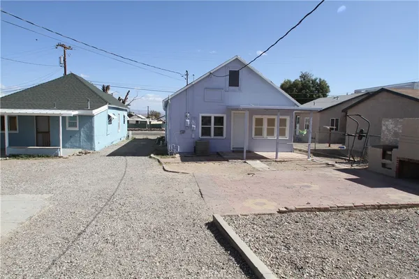 $1,200 | 412 D Street, Needles, CA 92363