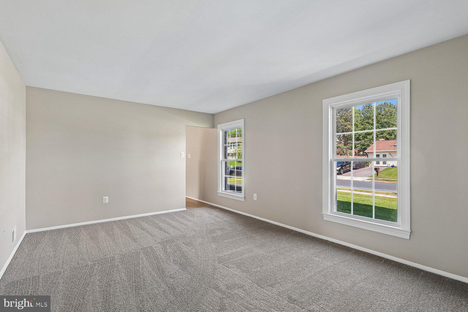 2423 Flowering Tree Lane Gambrills, MD 21054 - Photo 6 of 57 Living Room