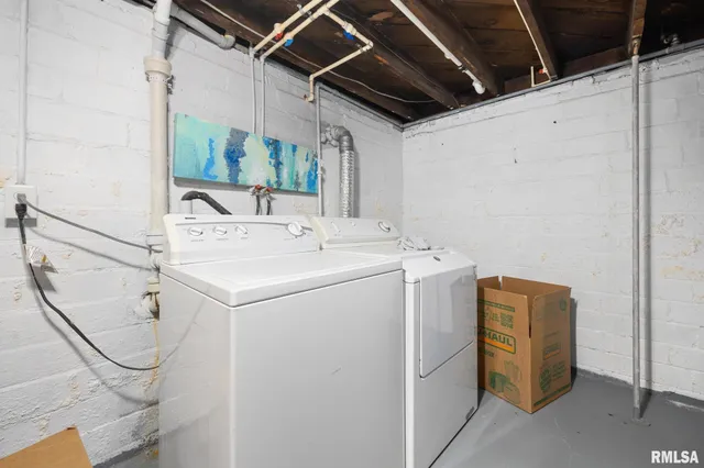 $119,900 | 1942 North Sheridan Road, Peoria, IL 61604