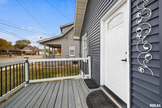 $119,900 | 1942 North Sheridan Road, Peoria, IL 61604