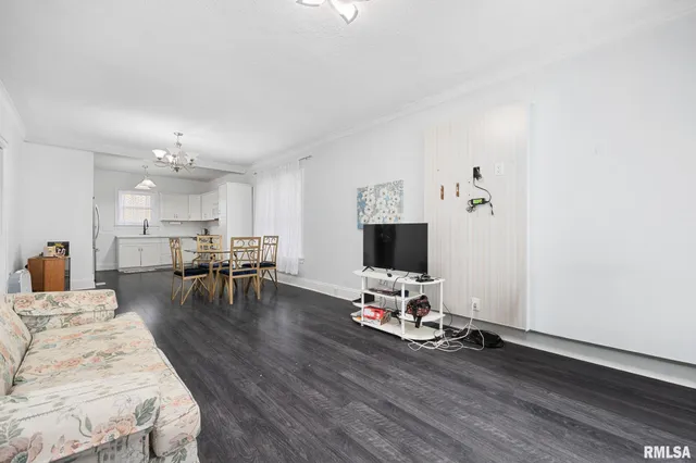 $119,900 | 1942 North Sheridan Road, Peoria, IL 61604