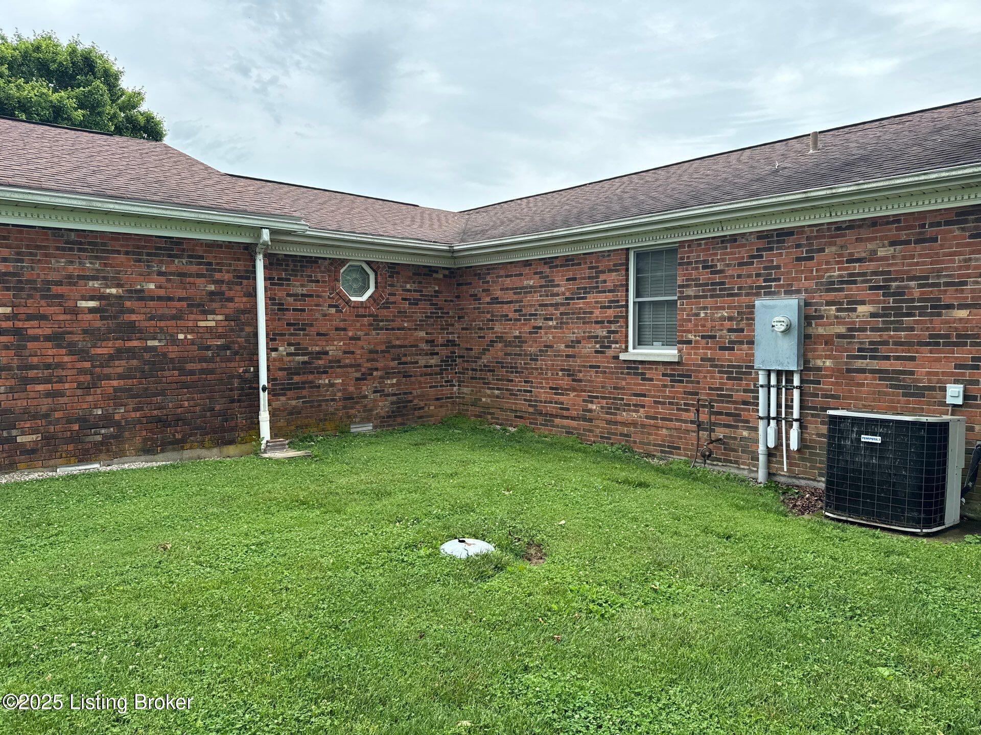 5309 Bardstown Road Springfield, KY 40069 - Photo 60 of 74 183-Jun 06 2025 03_07pm-xW8H