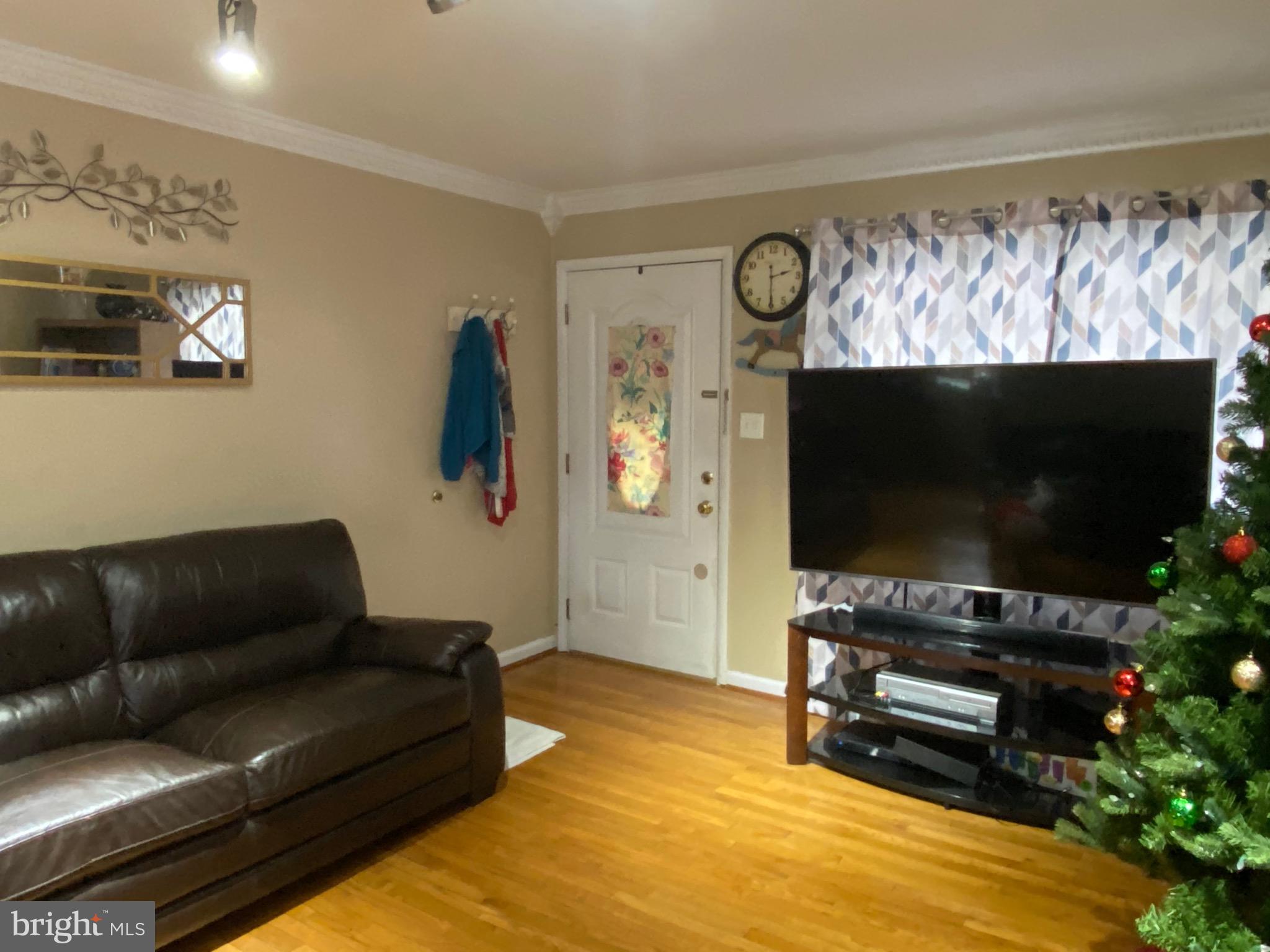 7558 Alleghany Road Manassas, VA 20111 - Photo 7 of 36 Gallery Image 7
