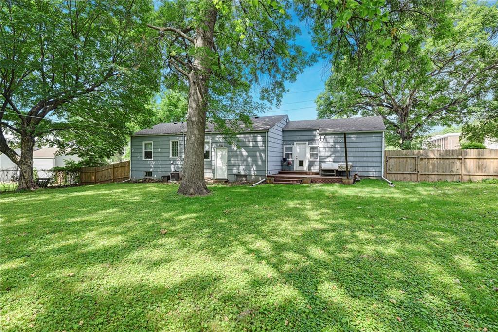 9715 Holmes Road Kansas City, MO 64131 - Photo 25 of 26