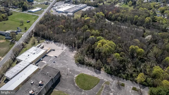 $670,000 | 785 East Oak Road, Vineland, NJ 08360