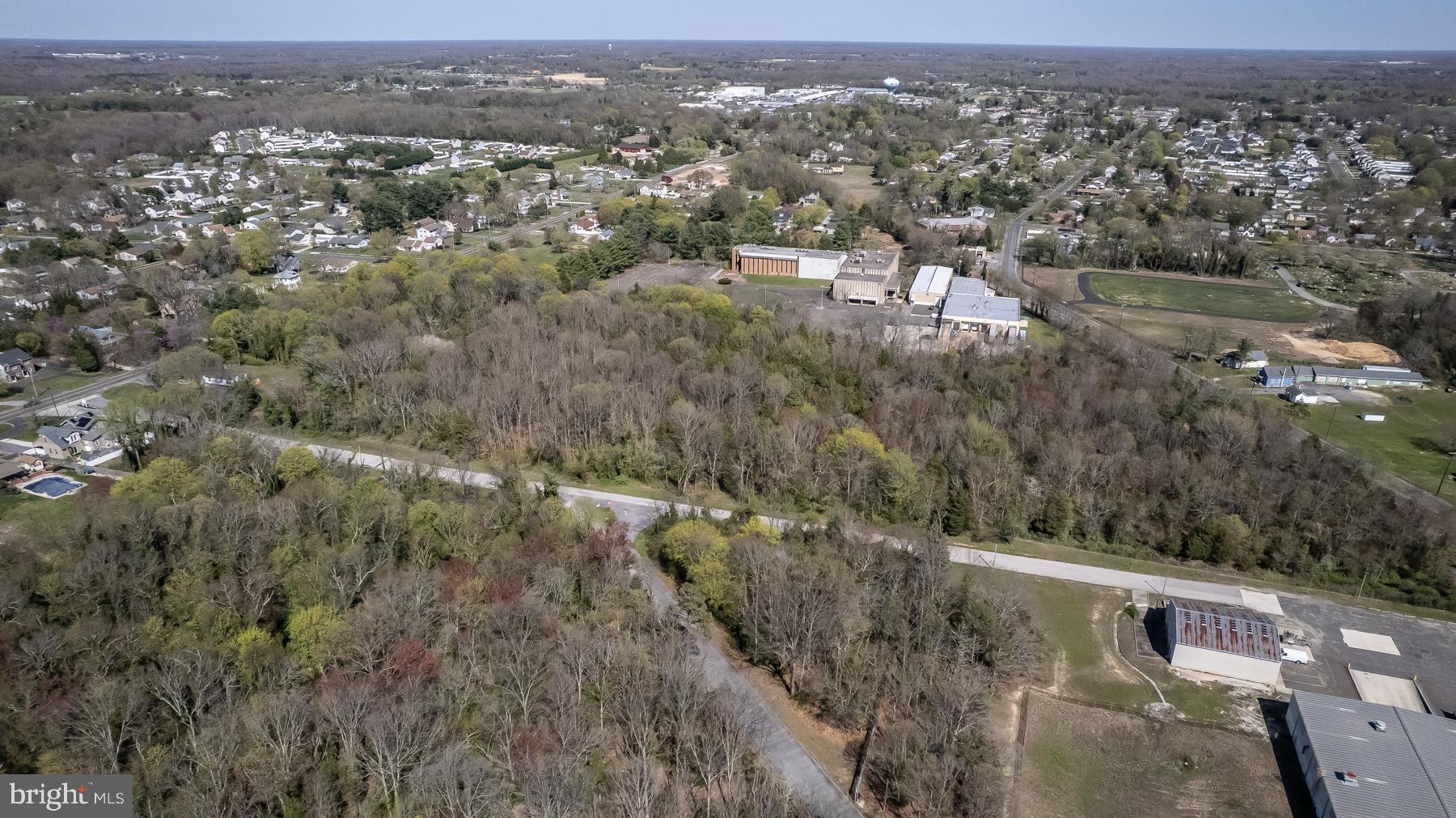 785 East Oak Road Vineland, NJ 08360 - Photo 7 of 12 an aerial view of multiple house