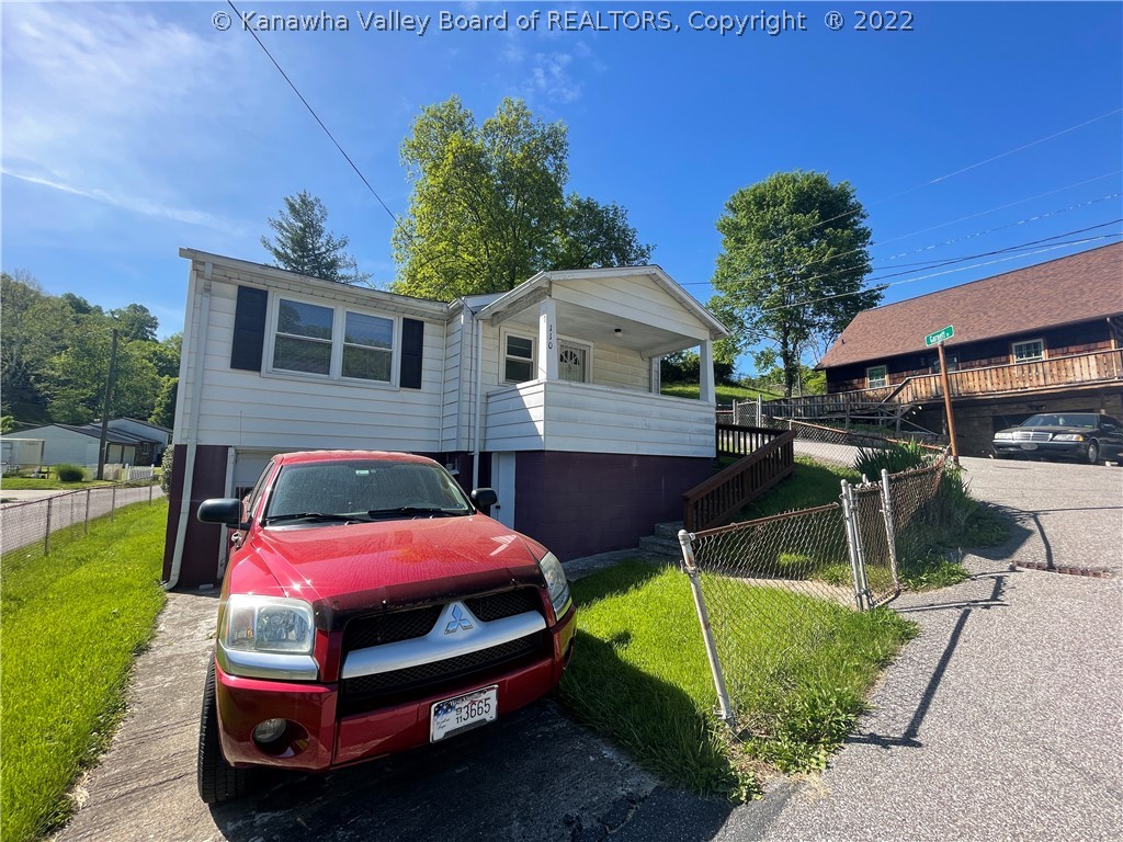 110 Marks Road Dunbar, WV 25064 - Photo 1 of 17 Gallery Image 1