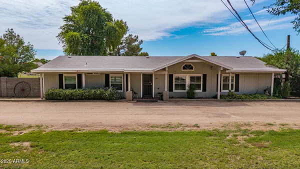 $1,009,000 | 12417 East Cloud Road, Chandler, AZ 85249