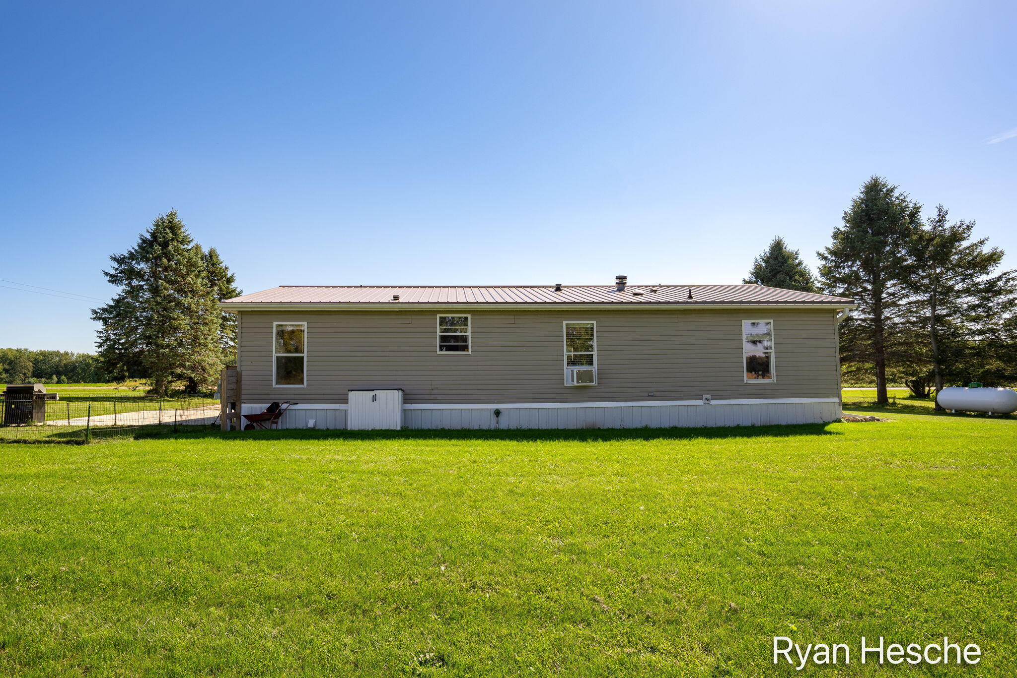 8024 Scott Road Belding, MI 48809 - Photo 25 of 27 7-web-or-mls-8024 Scott Rd-7